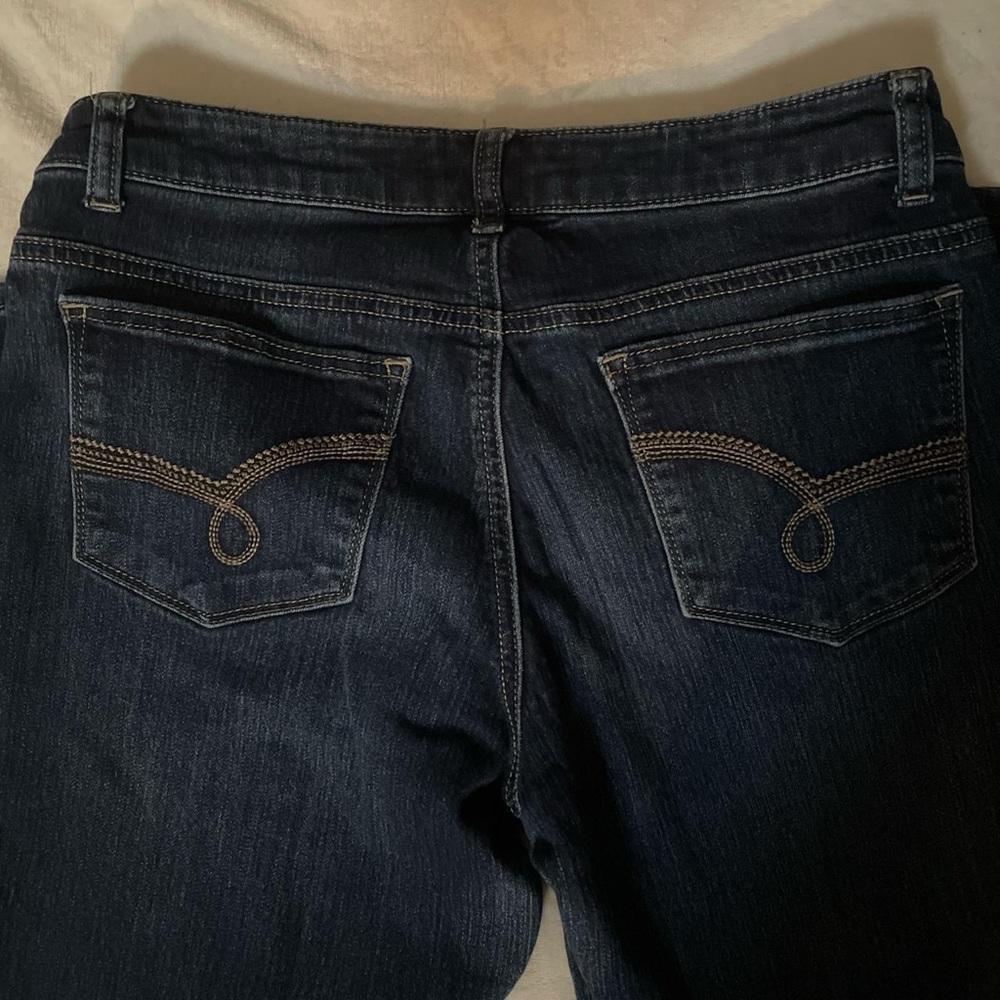 Vintage LEE flares size 4 petite size message me if you need measurements